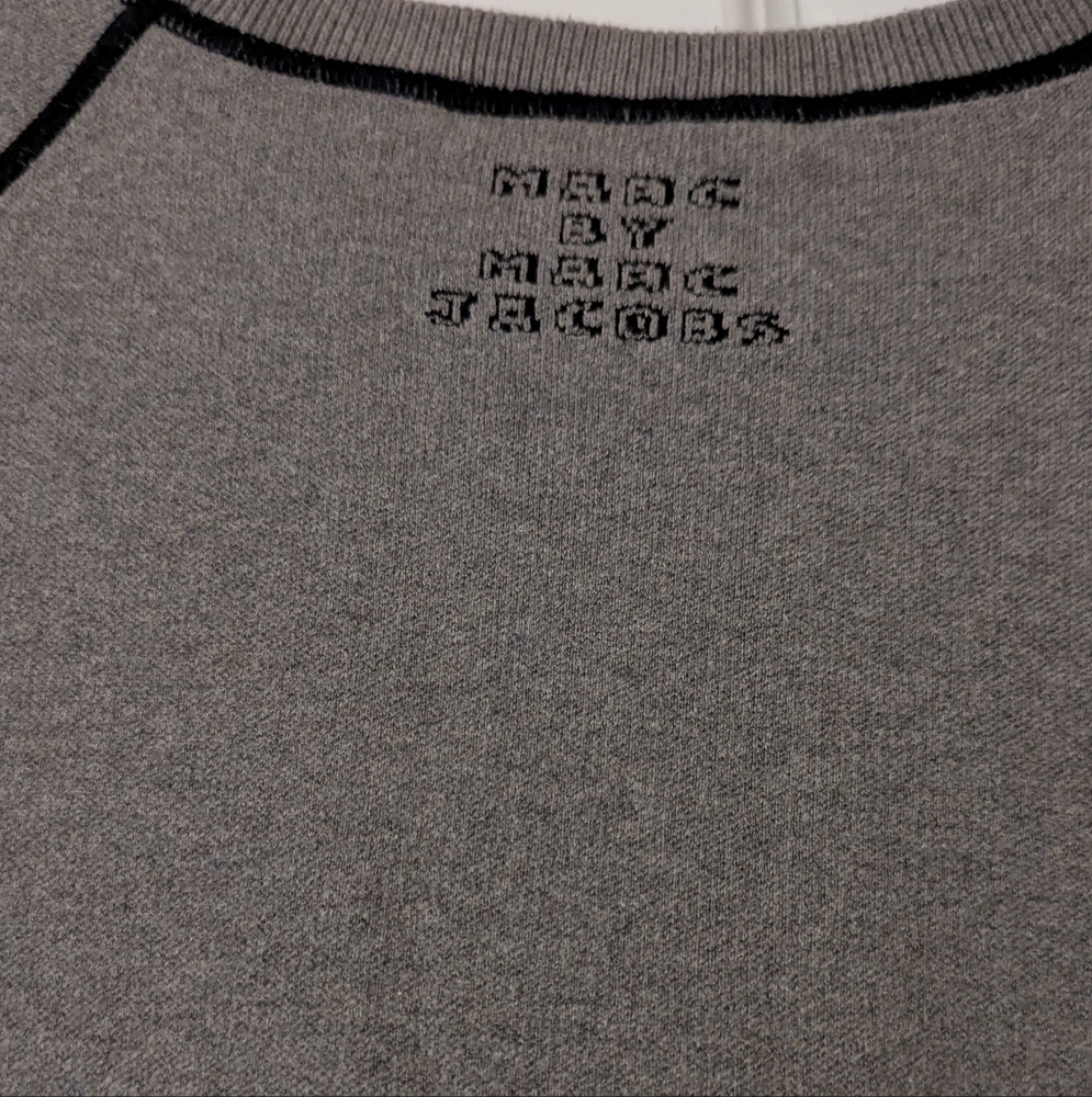 Marc by Marc Jacobs Dog Sweater Medium - Picture 8 of 13